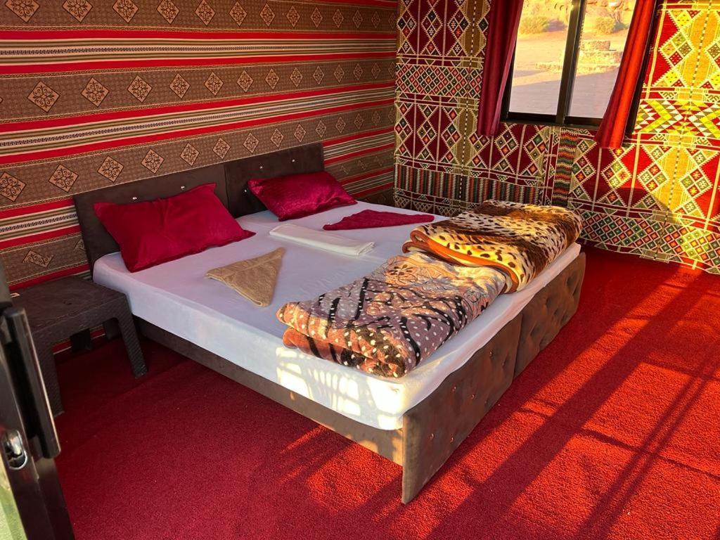 Hotel Bedouin Adventure & Tours Wadi Rum Habitación foto